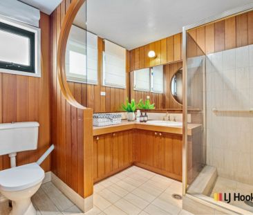 30 Borrowdale Street, Red Hill ACT, Belconnen - Photo 3