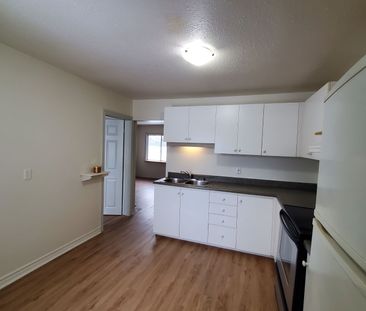 For Lease - 279 Pasadena Drive Unit# Unit B, Georgina, Ontario - Photo 5