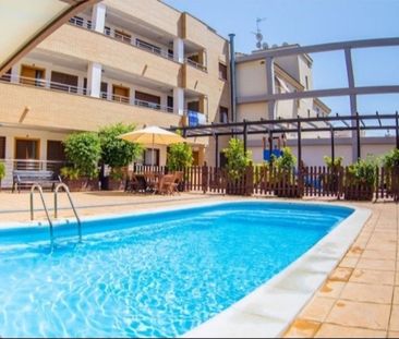 Alquiler de piso en Avenida Poeta Eduardo Flores, 86 - Photo 6