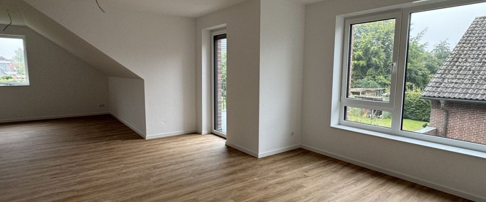 Dachgeschosswohnung in ruhiger Wohnsiedlung! - Photo 1