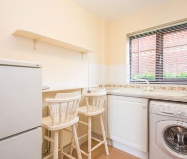 1 bedroom flat to rent - Photo 5