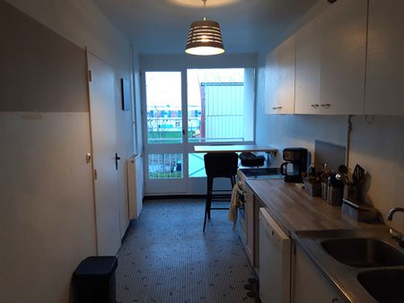 Location Appartement 3 pièces 70m² - Photo 4