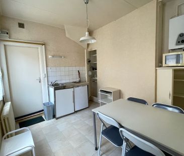 Appartement meublé au centre ville - Photo 4