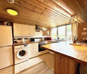 Kineton Road, Warwick, CV35 - Photo 1