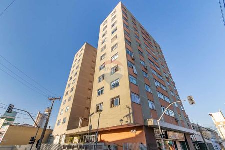 Apartamento Locação com 3 dormitórios, sala de estar e sala de jantar, 1 vaga de carro oberta, São Francisco, Curitiba PR - Foto 5