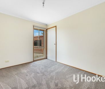 Three-Bedroom Home in Quiet Court Location - Photo 3