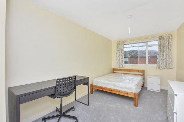 4 bedroom house share to rent - Photo 1