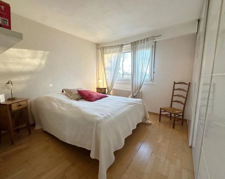 Belle maison meublée 6mois / 5 chambres / jardin et piscine - Photo 3