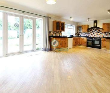 Taplow, Maidenhead, SL6 - Photo 1