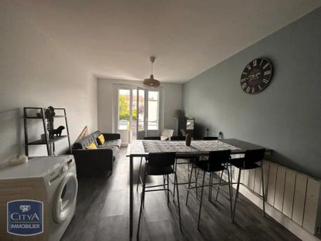 Appartement à louer 4 pièces 69.81m² - Photo 2