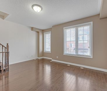 For Lease - 7 Cailiff Street, Brampton, Ontario - Photo 4