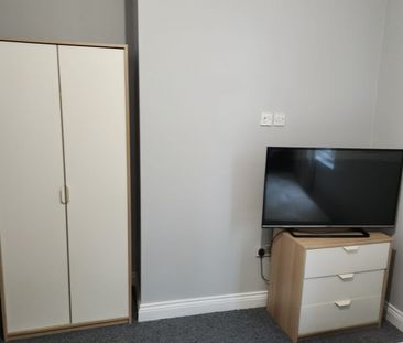 WF6, Normanton - Photo 3