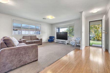 Ideal Location ! - Photo 3