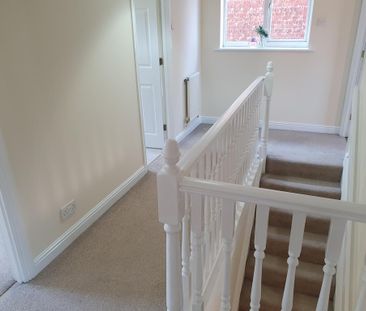 4 bedroom detached house to rent - Photo 5