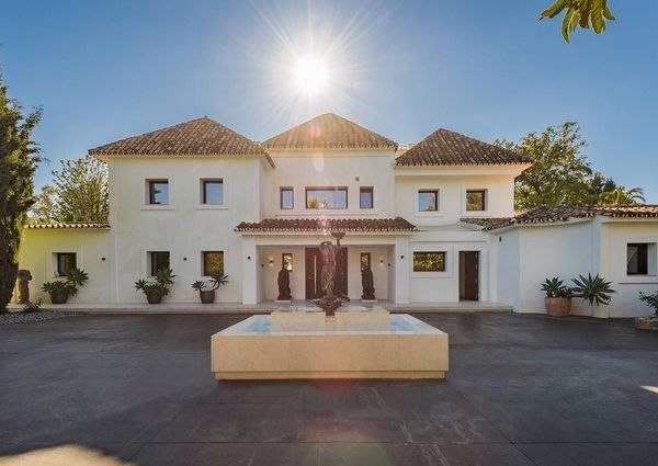 8 bedroom luxury Villa for rent in Benahavís, Spain