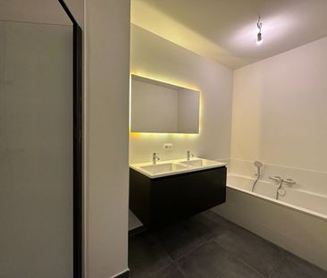 Modern appartement met uitzicht op een sfeervolle binnentuin - Foto 6