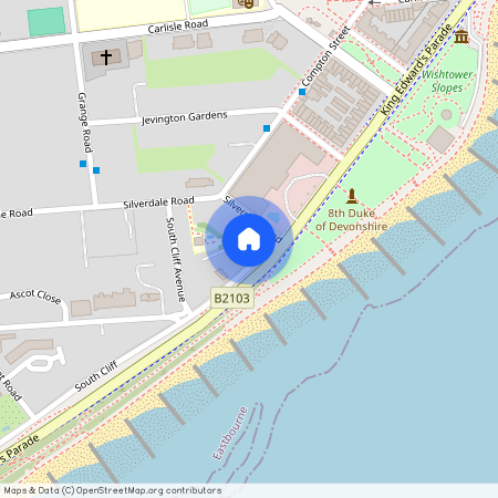 South Cliff, Town Centre