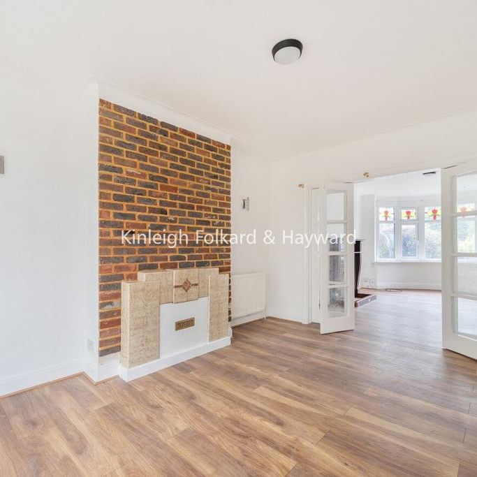 4 bedroom semi-detached house to rent - Photo 1