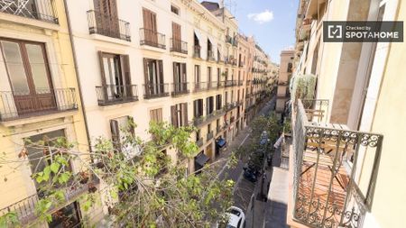 barcelona, Catalonia 08001 - Photo 2