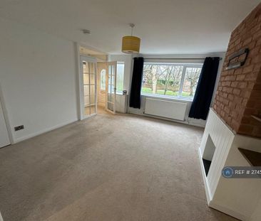 3 bedroom semi-detached house to rent - Photo 2