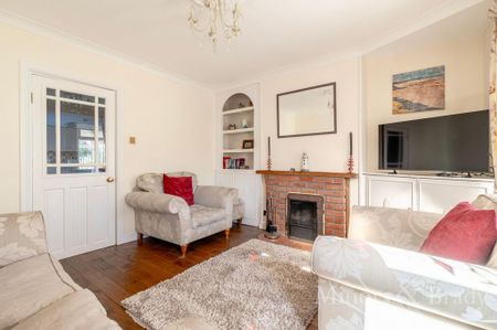 3 bedroom terraced house to rent - Photo 5