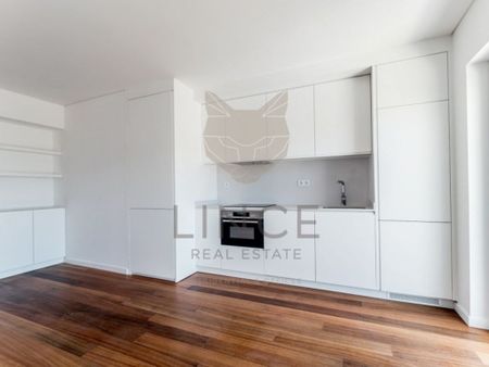 Luxury Flat for rent in Lisbon, Portugal - Photo 3