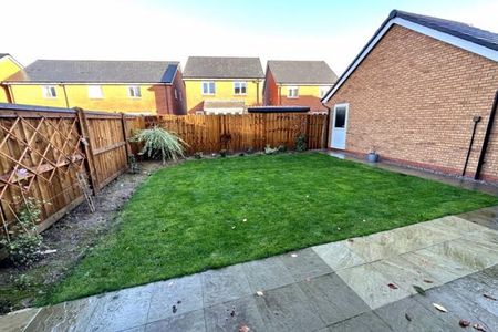 Eardley Close, Shrewsbury - Photo 5