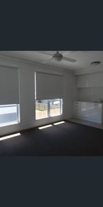 STUDIO APARTMENT AVAILABLE IN POPULAR ESTATE! - Photo 4