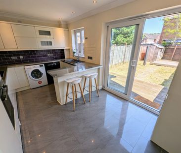 A 3 Bedroom Semi-Detached - Photo 5