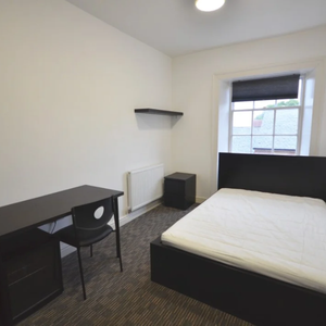 Stylish House Share in Chester City Centre – 5 Kings Buildings Room 23 - Photo 2