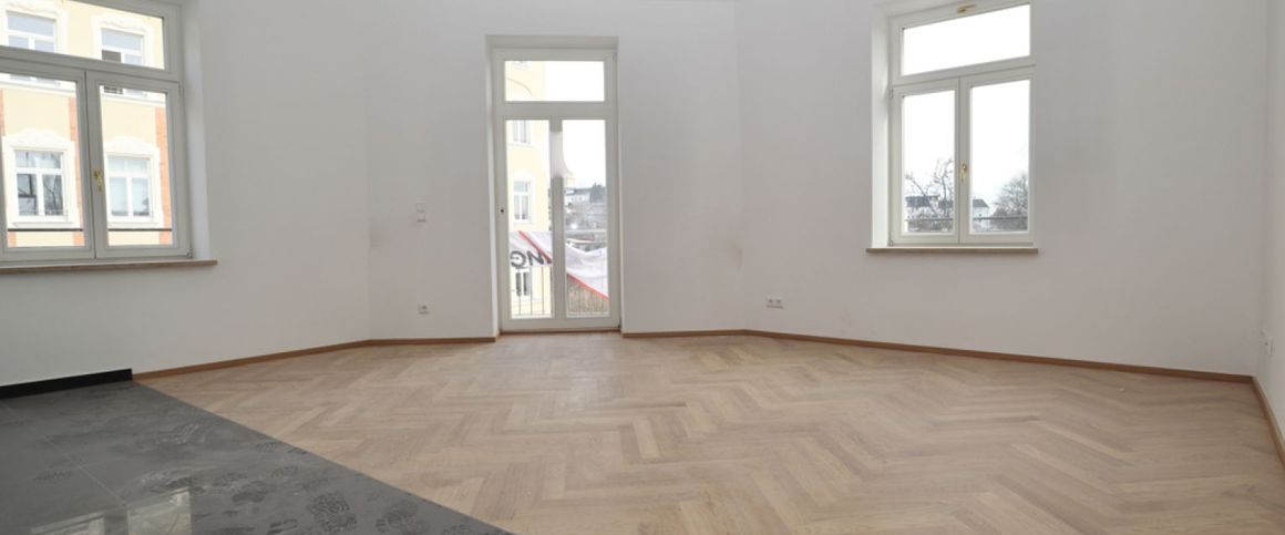 Balkon • Chemnitz • Tageslichtbad • 2-Raum Wohnung • Parkett • Sonnenberg • zur Miete - Photo 1