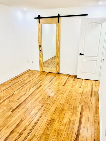 For Lease - 114 Fellowes Crescent, Hamilton, Ontario - Photo 4