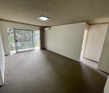 Great Central Location at Indooroopilly!!! - Photo 1