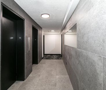 3605 Rue Saint-Urbain, Montréal, QC - Photo 1
