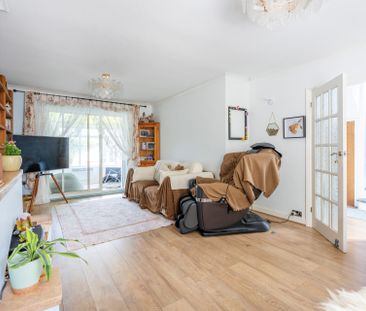 Hemlin Close, Norwich - Photo 6