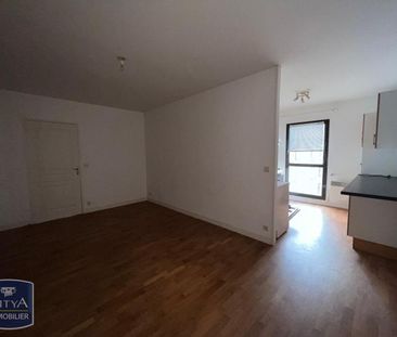 Location Appartement 2 pièces 45m² LAVAL 53000 - Photo 2