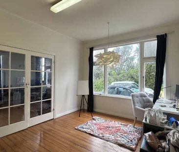 Two Bedroom House - Wadestown - Photo 5