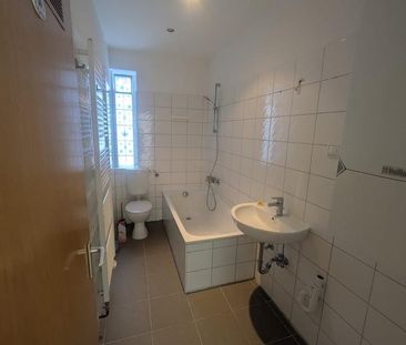 Helle, renovierte 3,5 Zimmer in einem ruhigen MFH - Foto 1