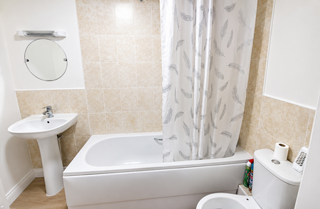 2 bedroom flat to rent - Photo 4