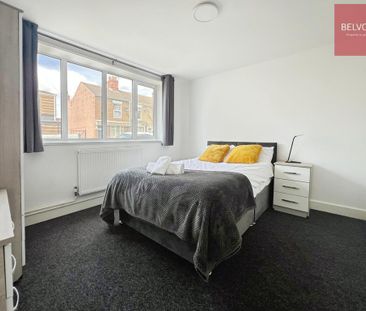 1 bedroom in a house share to rent - Photo 2