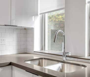 For Lease - 1340 King Street Unit# 203, Toronto, Ontario - Photo 2