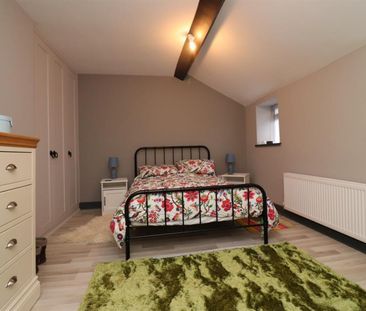 2 bedroom House To Let - Photo 4