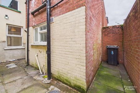 8 Harper Street, Belfast, BT5 4EN - Photo 5