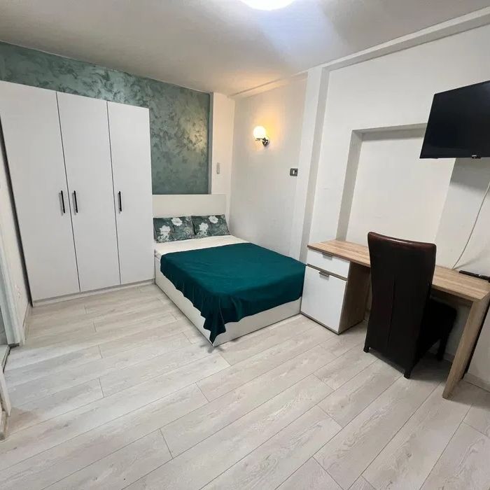 Apartament cu 1 camera, RENOVAT, zona Targu Cucu - Fotografie 1
