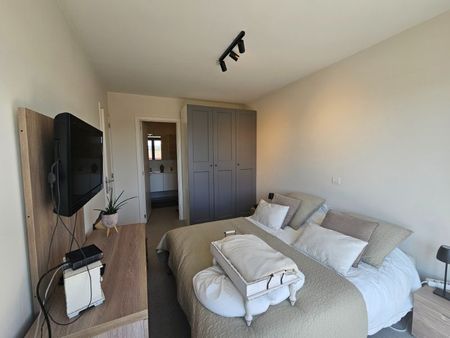 Te huur te Ieper : nieuwbouw 2 slpk appartement met zonneterras - Photo 3