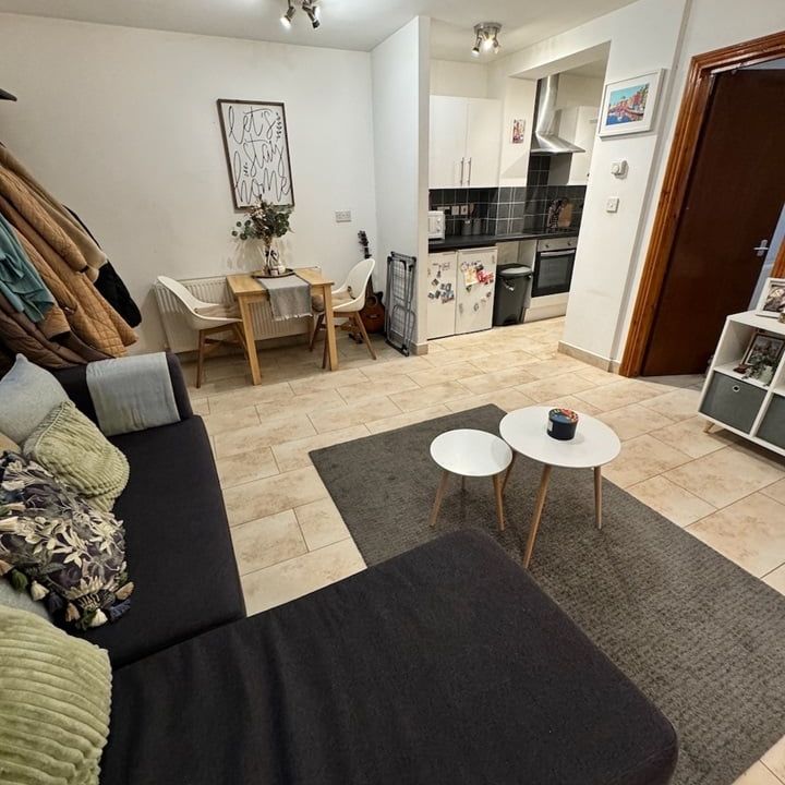 1 Bed Flat, Eversholt Street, NW1 - Photo 1