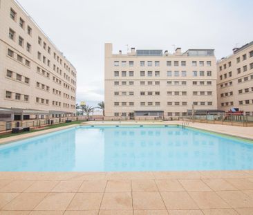 Piso de alquiler en Avenida de Alicante, Ciutat Jardí - Torreta Verdí - Photo 5