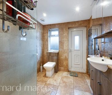 3 bedroom terraced house to rent - Photo 5