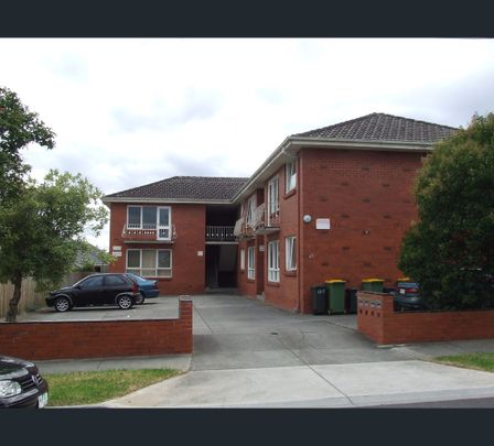 8/65 Martin Street, Thornbury, Vic 3071 - Photo 1