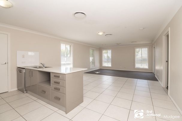 FAMILY HOME - Photo 1